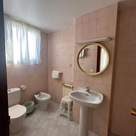 Miramar Hotel *